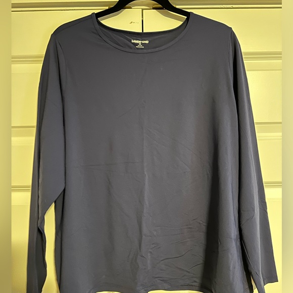 Women's Plus Size Crew Neck Long Sleeve Rash Guard UPF 50 Swim Tee - Picture 2 of 3